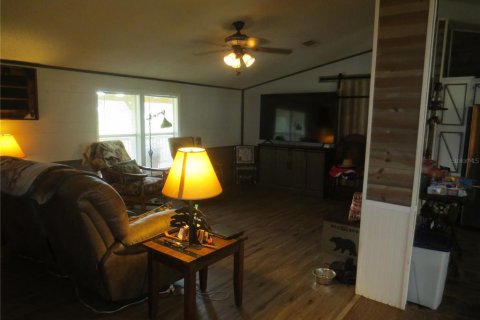 Villa ou maison à louer à Ocklawaha, Floride: 3 chambres, 165.55 m2 № 2092132 - photo 30