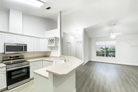Casa en venta en Gainesville, Florida, 3 dormitorios, 111.02 m2 № 2295117 - foto 18
