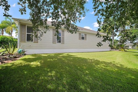 House in The Villages, Florida 3 bedrooms, 159.33 sq.m. № 1802952 - photo 20