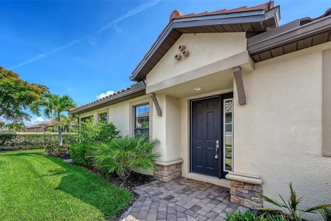 House in Sarasota, Florida 3 bedrooms, 157.66 sq.m. № 2209112 - photo 4