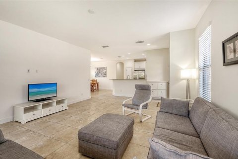 House in Sarasota, Florida 3 bedrooms, 157.66 sq.m. № 2209112 - photo 9