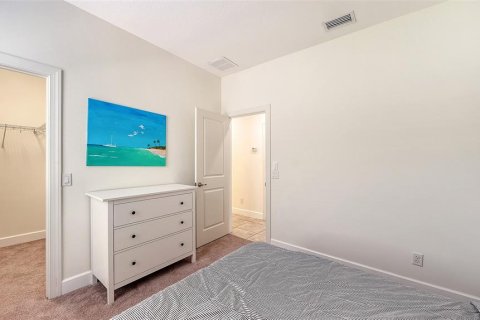 House in Sarasota, Florida 3 bedrooms, 157.66 sq.m. № 2209112 - photo 28
