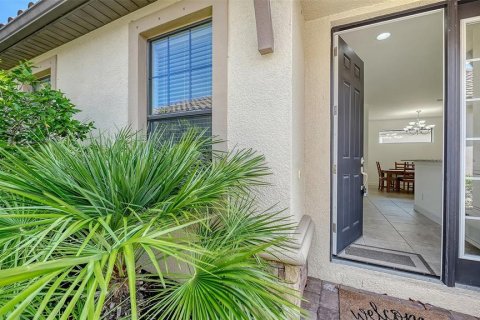 House in Sarasota, Florida 3 bedrooms, 157.66 sq.m. № 2209112 - photo 5