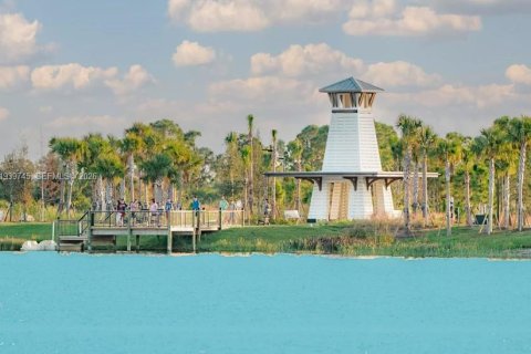Land in North Port, Florida № 2158163 - photo 8