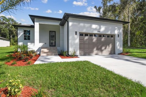 House in Brooksville, Florida 3 bedrooms, 137.5 sq.m. № 2152100 - photo 6