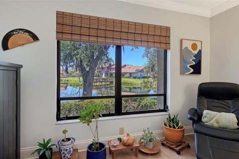 Condo in Sarasota, Florida, 2 bedrooms  № 2213001 - photo 20