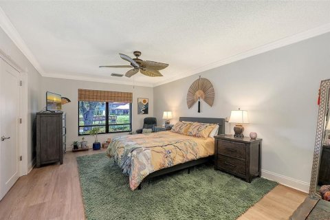 Condo in Sarasota, Florida, 2 bedrooms  № 2213001 - photo 19