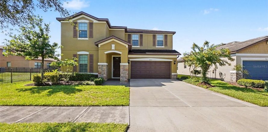 House in Riverview, Florida 5 bedrooms, 306.21 sq.m. № 2203741