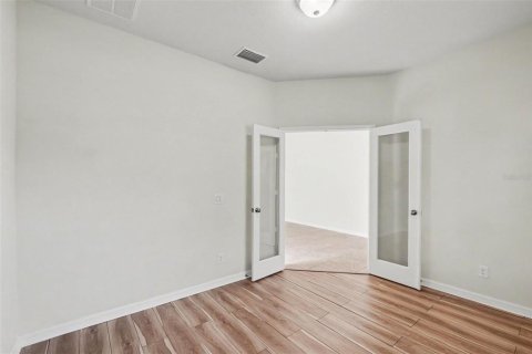 House in Riverview, Florida 5 bedrooms, 306.21 sq.m. № 2203741 - photo 6