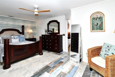 Casa en venta en Lehigh Acres, Florida, 4 dormitorios, 206.06 m2 № 1999484 - foto 23