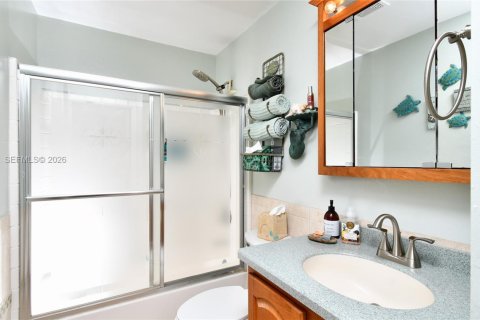 Casa en venta en Lehigh Acres, Florida, 4 dormitorios, 206.06 m2 № 1999484 - foto 16