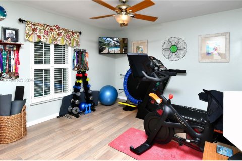 Casa en venta en Lehigh Acres, Florida, 4 dormitorios, 206.06 m2 № 1999484 - foto 19