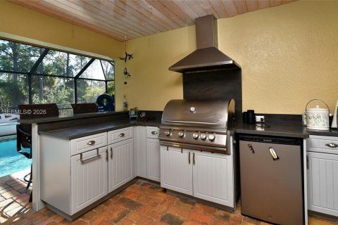 Casa en venta en Lehigh Acres, Florida, 4 dormitorios, 206.06 m2 № 1999484 - foto 27