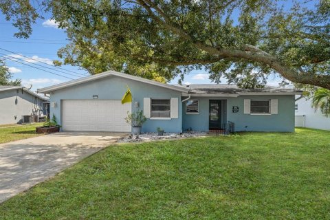Casa en Clearwater, Florida 2 dormitorios, 129.13 m2 № 2371911