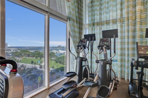 Copropriété à louer à Miami, Floride: 2 chambres, 126.07 m2 № 1939171 - photo 22