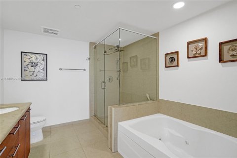 Copropriété à louer à Miami, Floride: 2 chambres, 126.07 m2 № 1939171 - photo 13