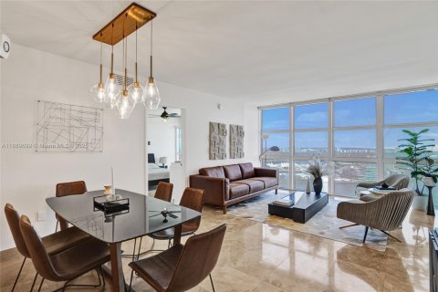 Copropriété à louer à Miami, Floride: 2 chambres, 126.07 m2 № 1939171 - photo 2