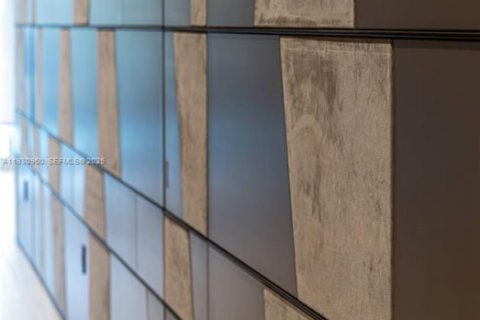 Condominio en venta en Bal Harbour, Florida, 3 dormitorios, 288.93 m2 № 2034414 - foto 14