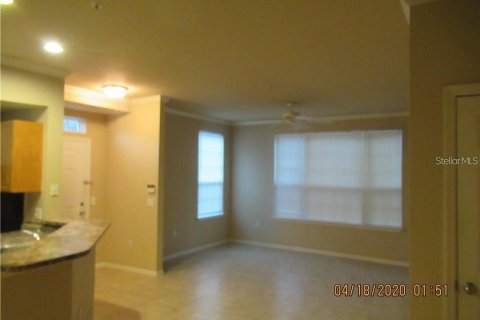 Condo in Sarasota, Florida, 2 bedrooms  № 1828596 - photo 3