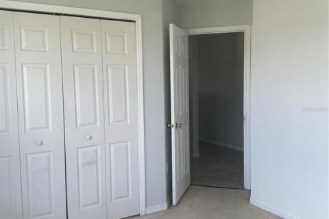 Casa en alquiler en Kissimmee, Florida, 4 dormitorios, 196.3 m2 № 1778561 - foto 17