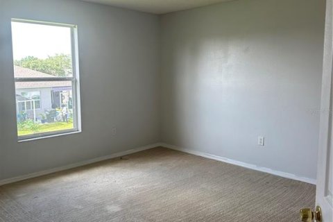 Casa en alquiler en Kissimmee, Florida, 4 dormitorios, 196.3 m2 № 1778561 - foto 18