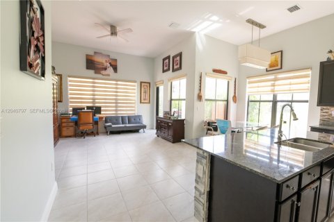 Casa en venta en Ave Maria, Florida, 4 dormitorios № 2088202 - foto 13
