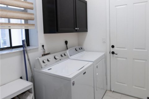 Casa en venta en Ave Maria, Florida, 4 dormitorios № 2088202 - foto 27