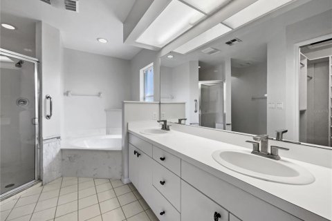 Купить виллу или дом в Сарасота, Флорида 3 комнаты, 215.16м2, № 1416432 - фото 7