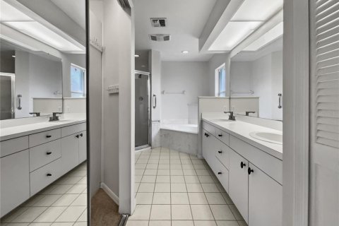 Купить виллу или дом в Сарасота, Флорида 3 комнаты, 215.16м2, № 1416432 - фото 19
