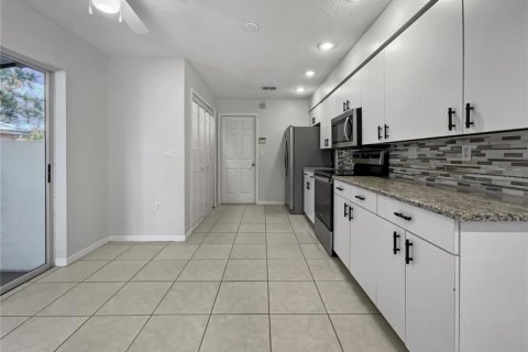 Купить виллу или дом в Сарасота, Флорида 3 комнаты, 215.16м2, № 1416432 - фото 13