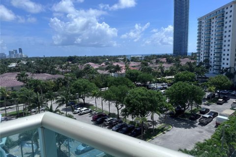 Condo à Sunny Isles Beach, Floride, 1 chambre  № 2071825