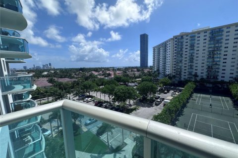 Copropriété à vendre à Sunny Isles Beach, Floride: 1 chambre, 93.37 m2 № 2071825 - photo 2
