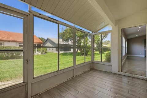 Villa ou maison à vendre à Sarasota, Floride: 2 chambres, 140.75 m2 № 2312777 - photo 15