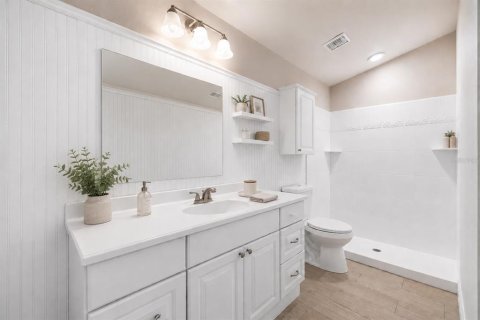 Villa ou maison à vendre à Sarasota, Floride: 2 chambres, 140.75 m2 № 2312777 - photo 9