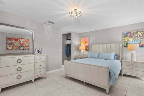 House in Belleair Beach, Florida 2 bedrooms, 126.35 sq.m. № 1721716 - photo 27