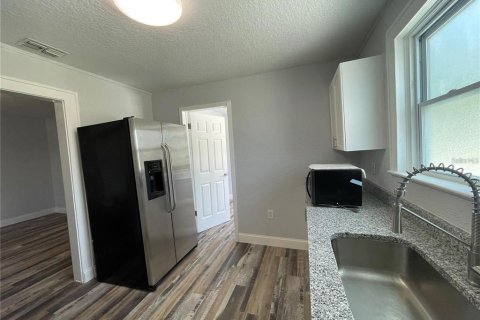 Villa ou maison à vendre à Haines City, Floride: 3 chambres, 122.54 m2 № 2097339 - photo 21