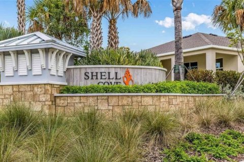Villa ou maison à louer à Ruskin, Floride: 4 chambres, 216.28 m2 № 2119768 - photo 8