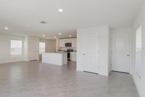 Villa ou maison à louer à Ruskin, Floride: 4 chambres, 216.28 m2 № 2119768 - photo 6
