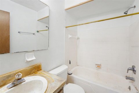 Copropriété à vendre à Pinellas Park, Floride: 2 chambres, 108.23 m2 № 2094375 - photo 23