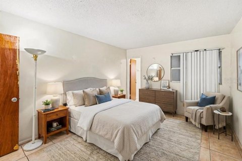 Copropriété à vendre à Pinellas Park, Floride: 2 chambres, 108.23 m2 № 2094375 - photo 14