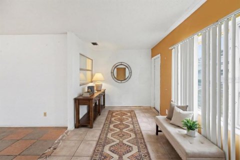 Copropriété à vendre à Pinellas Park, Floride: 2 chambres, 108.23 m2 № 2094375 - photo 9