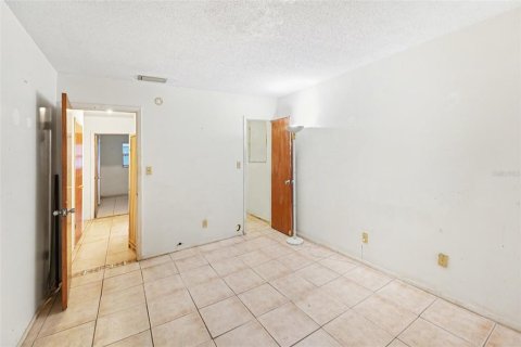 Copropriété à vendre à Pinellas Park, Floride: 2 chambres, 108.23 m2 № 2094375 - photo 16