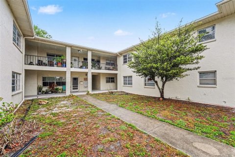 Condo à Pinellas Park, Floride, 2 chambres № 2094375