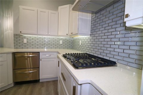 Casa en venta en North Port, Florida, 2 dormitorios, 155.15 m2 № 1356372 - foto 9