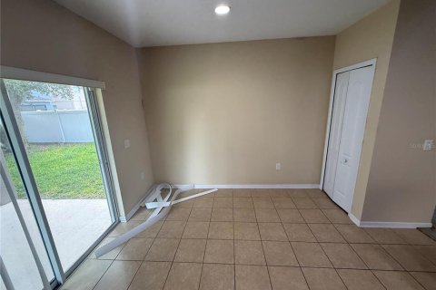 Villa ou maison à vendre à Riverview, Floride: 4 chambres, 208.94 m2 № 2388952 - photo 4
