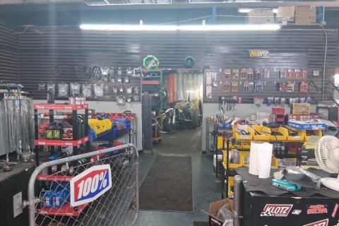 Commercial property in Opa-locka, Florida № 1979836 - photo 17