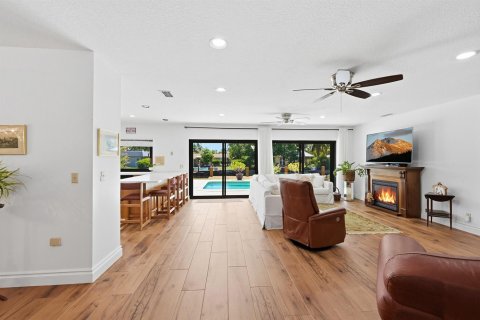 Casa en venta en Pompano Beach, Florida, 4 dormitorios, 324.97 m2 № 2177389 - foto 14