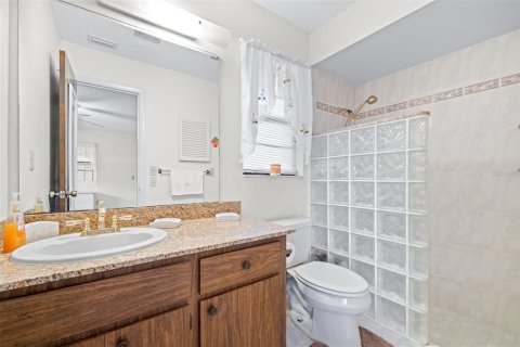 House in Lorida, Florida 3 bedrooms, 152.73 sq.m. № 2108274 - photo 24