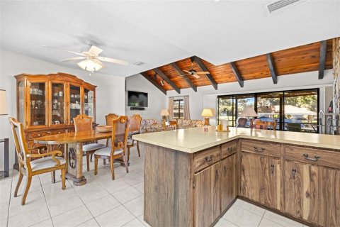 House in Lorida, Florida 3 bedrooms, 152.73 sq.m. № 2108274 - photo 19