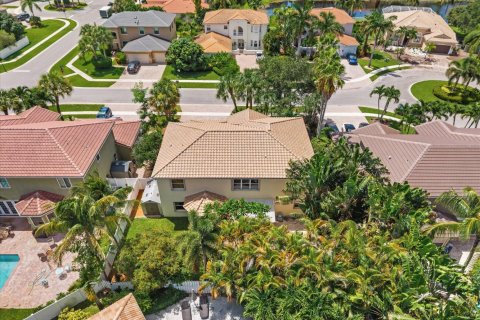Villa ou maison à vendre à Lake Worth, Floride: 4 chambres, 359.07 m2 № 2190290 - photo 2